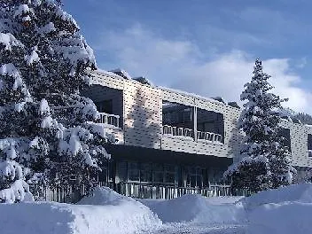 Отель Villaggio Olympic Centre Чезана-Торинезе