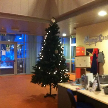 Hotel Villaggio Olympic Centre 3*