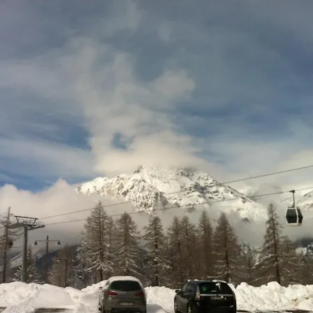 Villaggio Olympic Centre 3* צ'זנה טורינזה