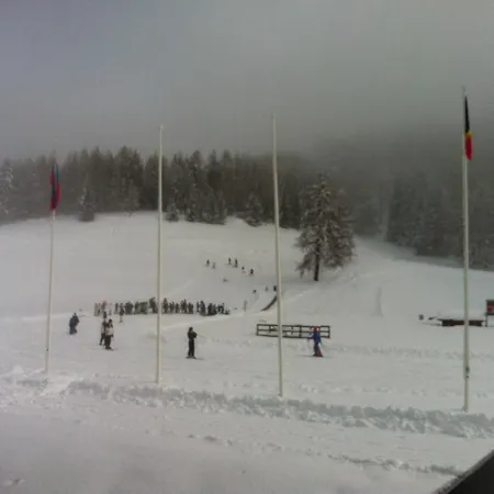 מלון Villaggio Olympic Centre 3*