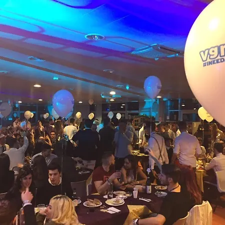 מלון Villaggio Olympic Centre 3*