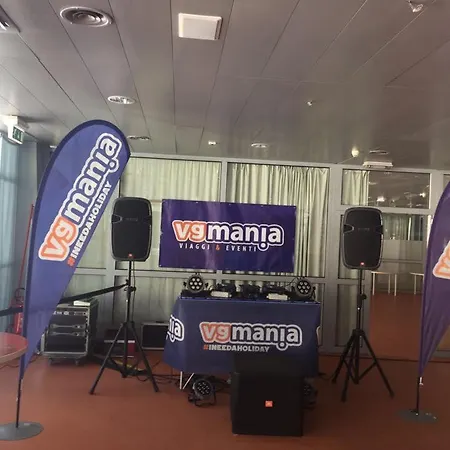 Hotel Villaggio Olympic Centre 3*